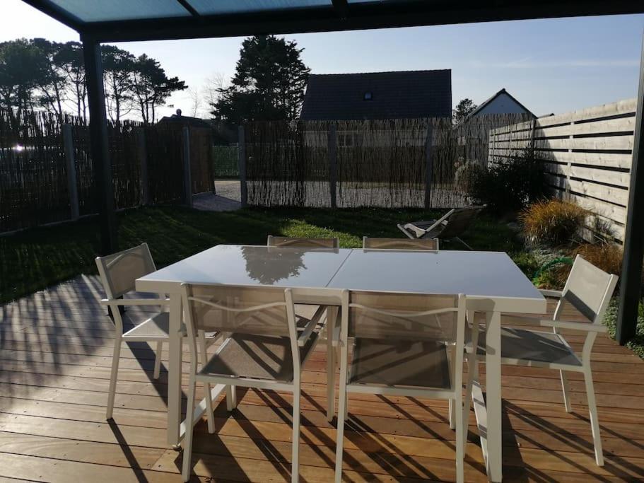 Les Ganivelles, Maison A 350 M De La Plage Bretteville-sur-Ay Kültér fotó